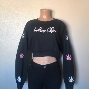 Women’s crew crop Sweater